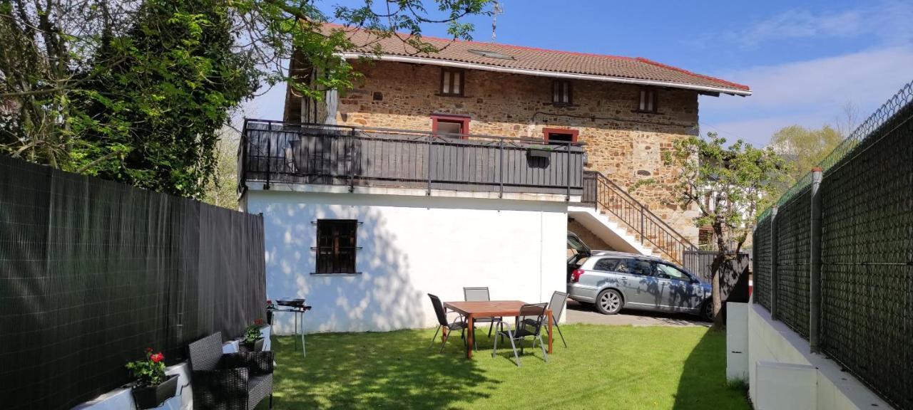 Alojamiento Rural, Jardin, A 25 Minutos De Bilbao, Parking Gratuito Arantzazu Exterior photo